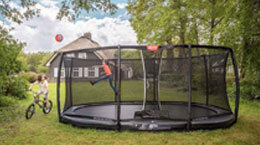 Trampoline