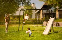BERG PlayBase XL Klettergerüst Schaukelgestell  + Sports set